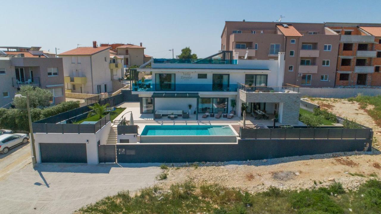 Villa Emelie Μεντουλίν Εξωτερικό φωτογραφία